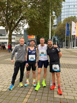 Unsere 98er vor dem Rennen!! 